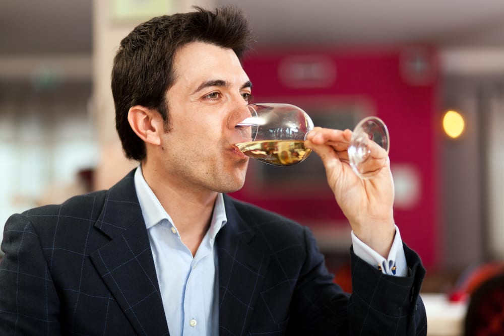 alcohol consumption on men's skin