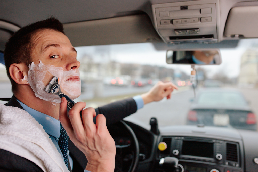 With an electric shaver you can shave anywhere and anytime.