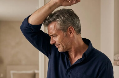 “Old-Man Smell” Is Optional: How Scent Chemistry Changes After 50